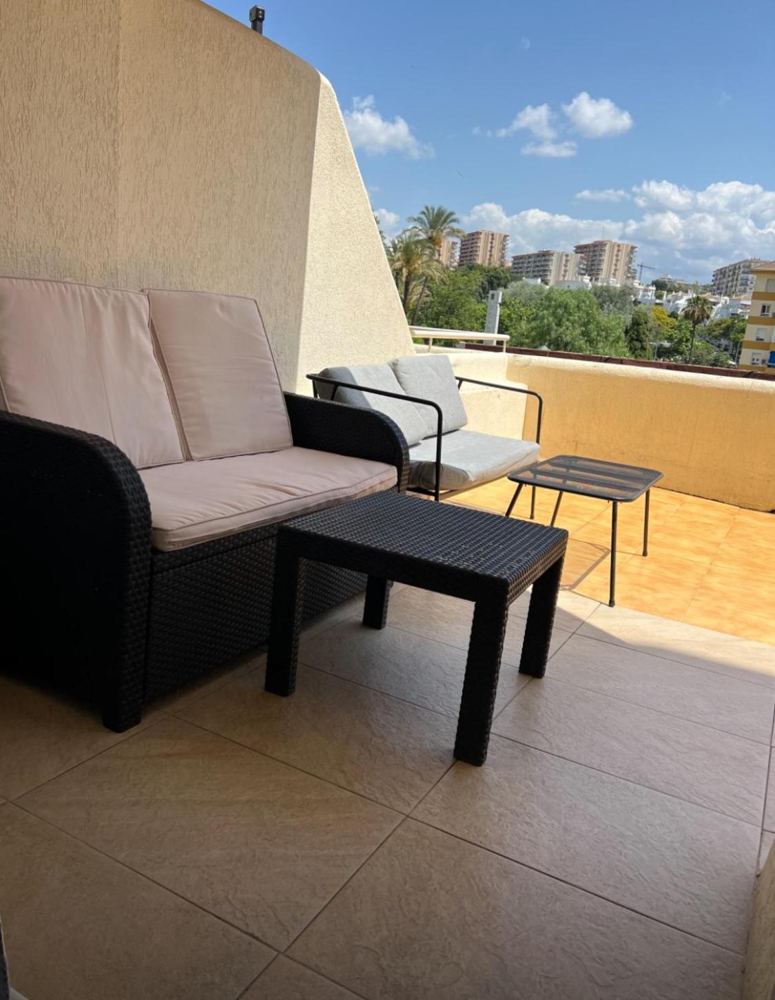 Benal Beach Apartment Benalmádena Exteriör bild